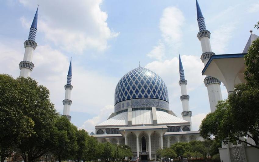 اشهر وافخر مساجد ماليزيا 