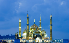 المسجد الكريستالي  - في ماليزيا